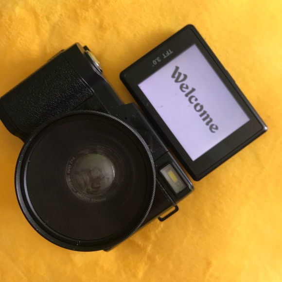 Vlogging Camera - Picture 4 of 5